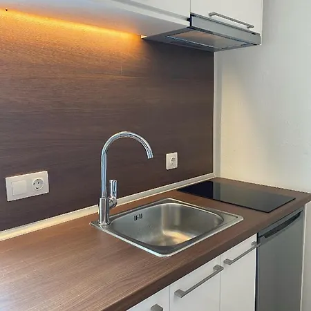 Modern Tiny House In Volos