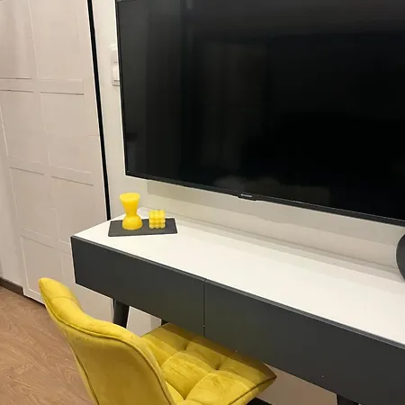 Modern Tiny House In Apartment Volos